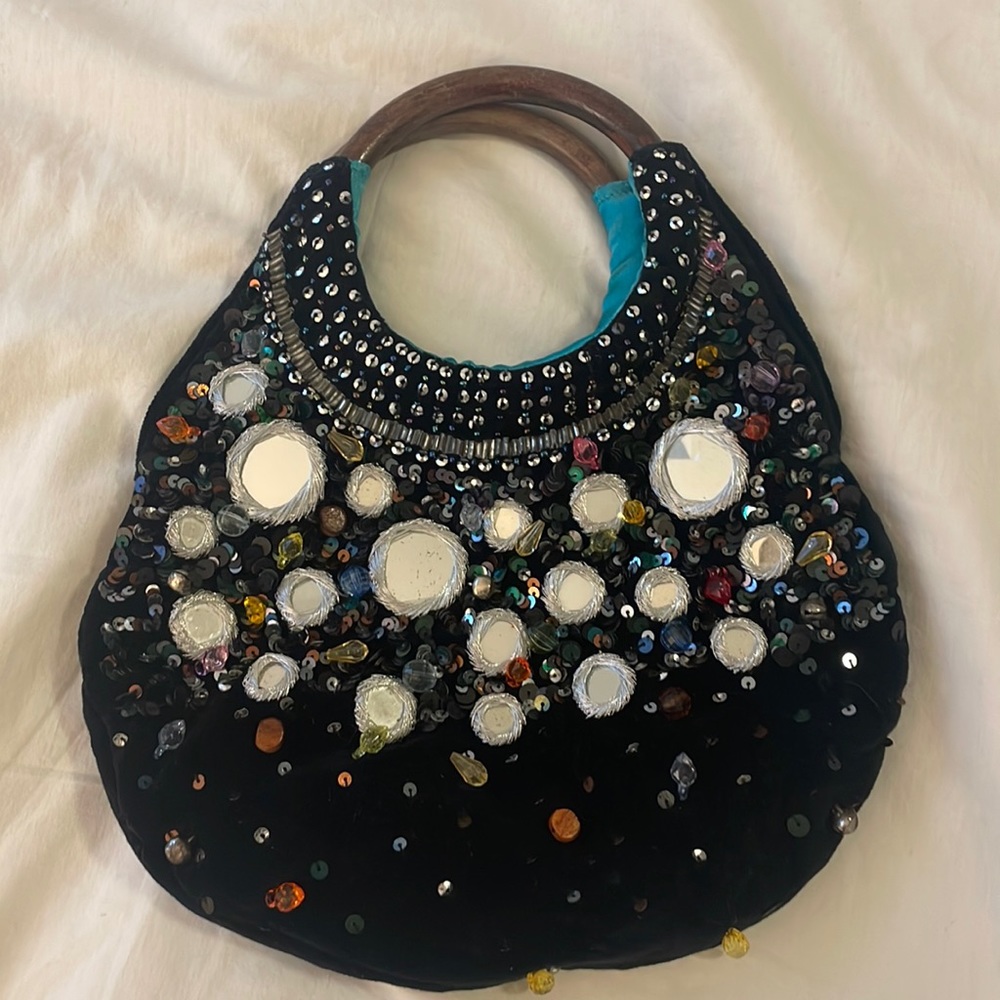 Handmaid bag